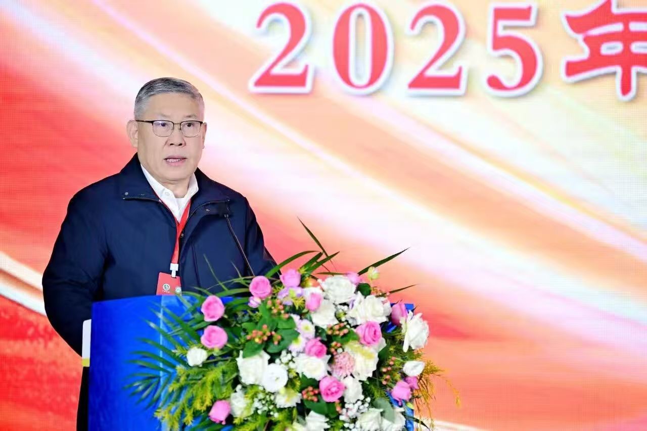 1764819219420605.jpg 1764819219420605.jpg